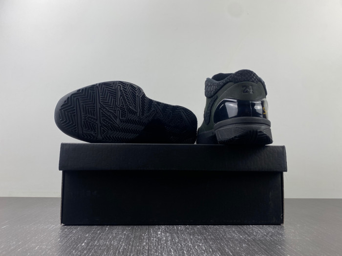 nike kobe 4 protro “black gold” fq3544-001