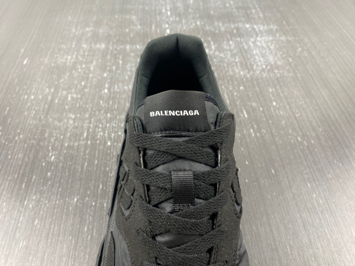 Ba*len*cia*ga triple s sneaker 80000130