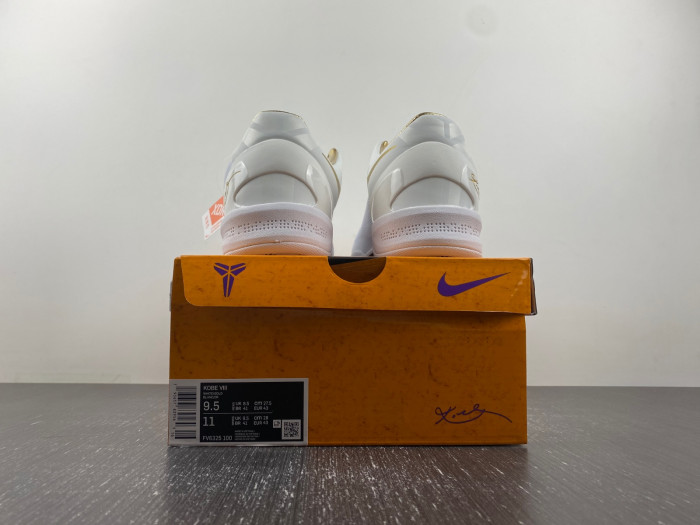nike kobe 8 protro “white/metallic gold” nk0409