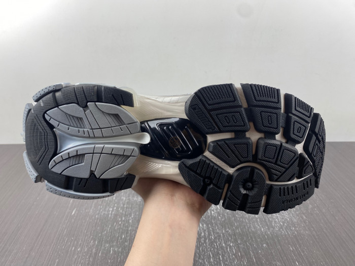 Ba*len*cia*ga runner sneaker