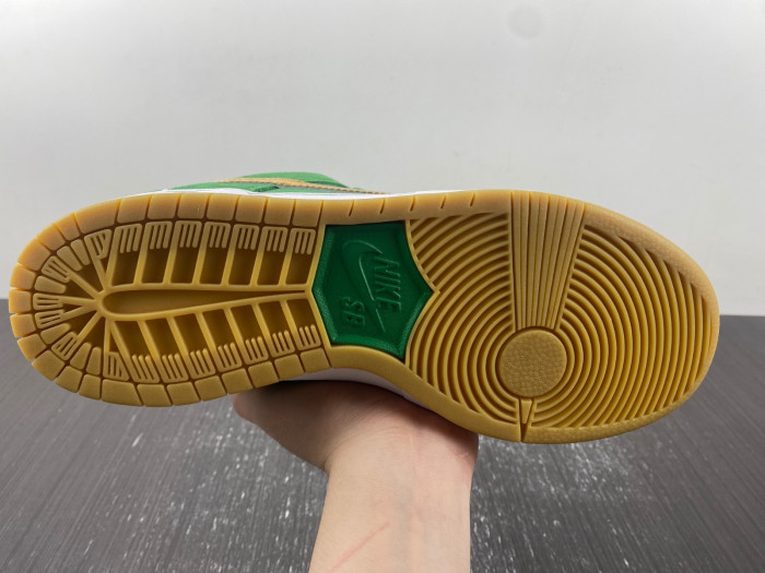 nike sb dunk low pro st. patrick