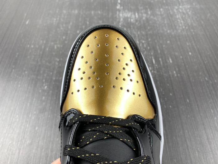 jordan 1 low se gold toe (gs) dr6970-071