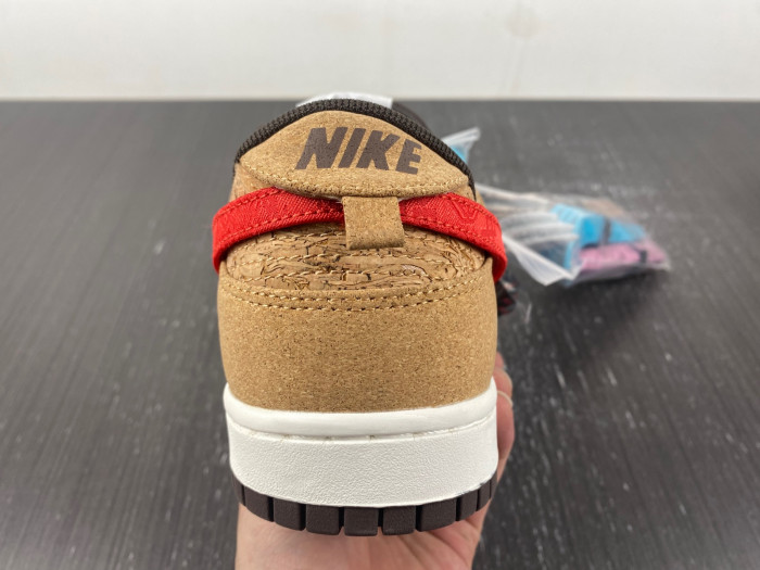 nike dunk low sp clot cork fn0317-121