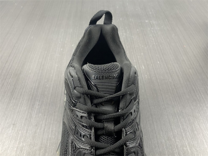 Ba*len*cia*ga defender 8000047