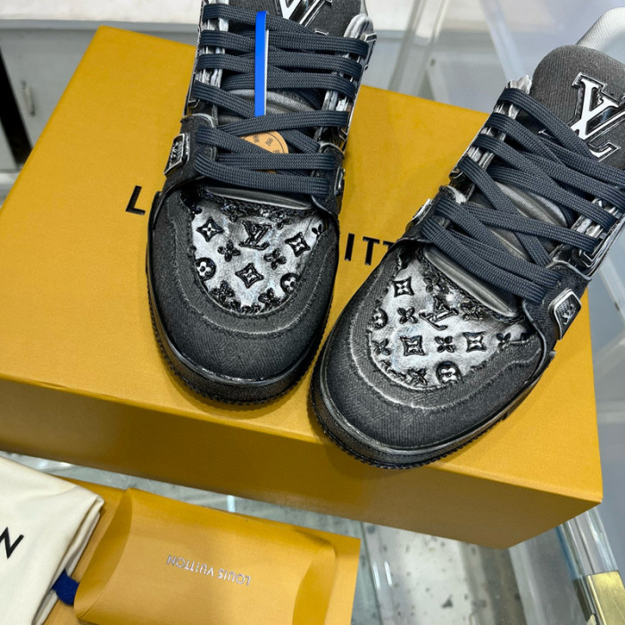lv snekaers l0000241