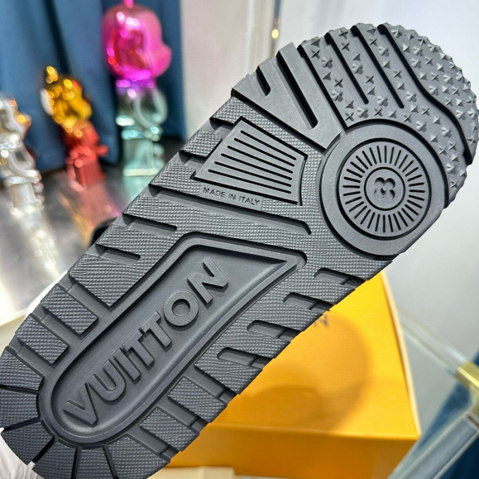 lv snekaers l0000138