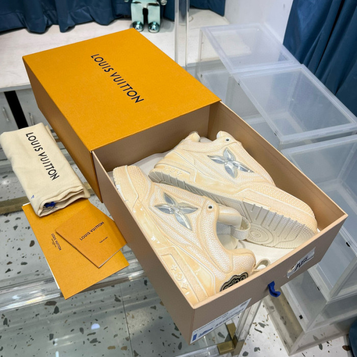 lv skate snekaers l0000219