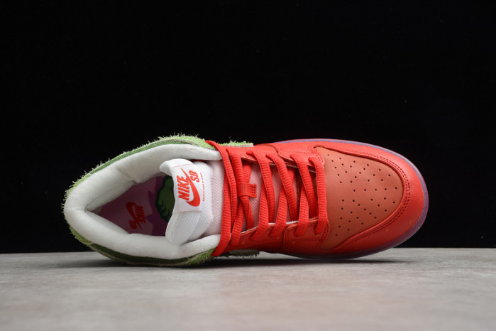 nike dunk low sb "strawberry cough" cw7093-601