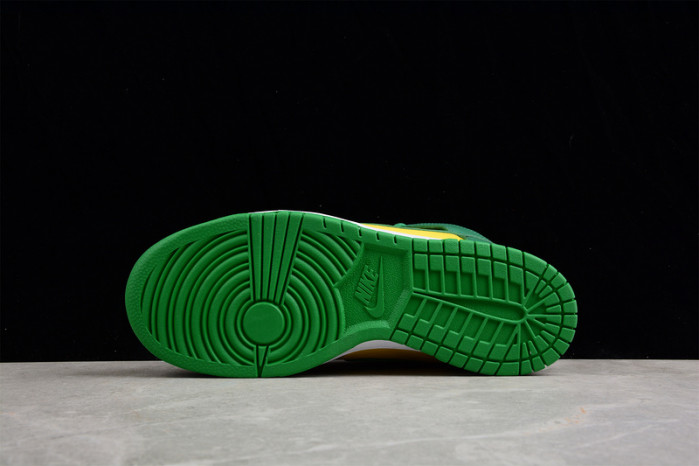 nike sb dunk high S*p*e by any means brazil dn3741-700