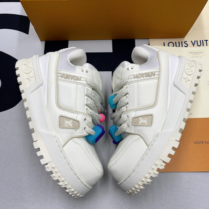 lv snekaers l0000112