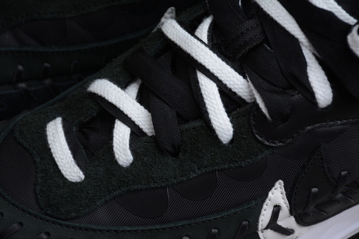 sacai x jean paul gaultier x nk vaporwaffle dh9186-001