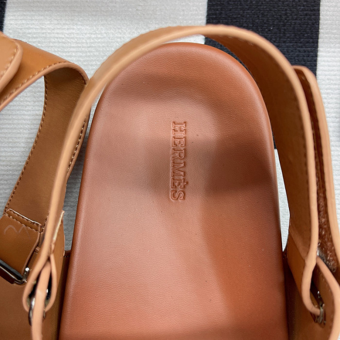 herme* sandal 47