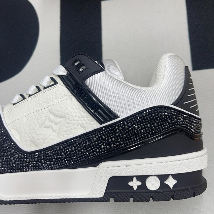 lv snekaers l0000119