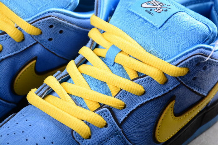 the powerpuff girls x nike sb dunk low “bubbles” fz8320-400
