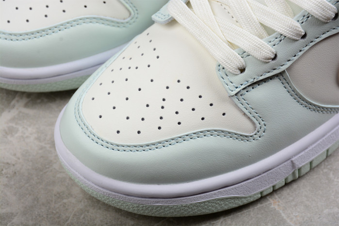 nike sb dunk low barely green (w) dd1503-104