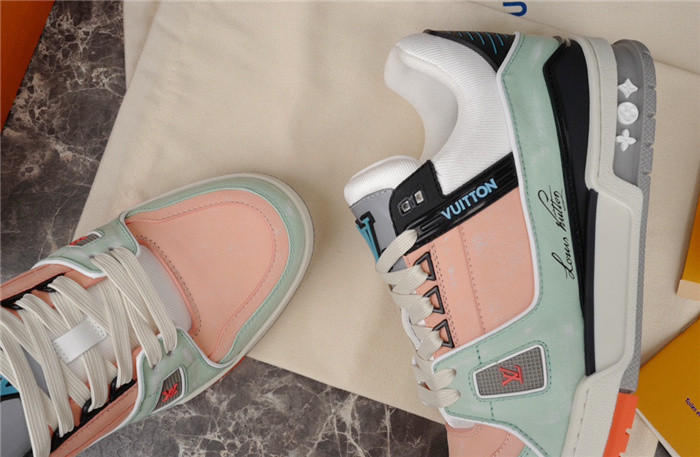 lv snekaers l0000316