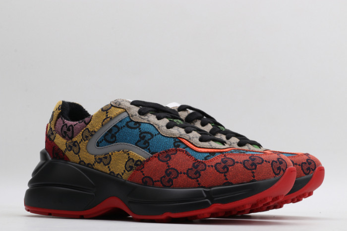 G*u*i* rhyton sneaker