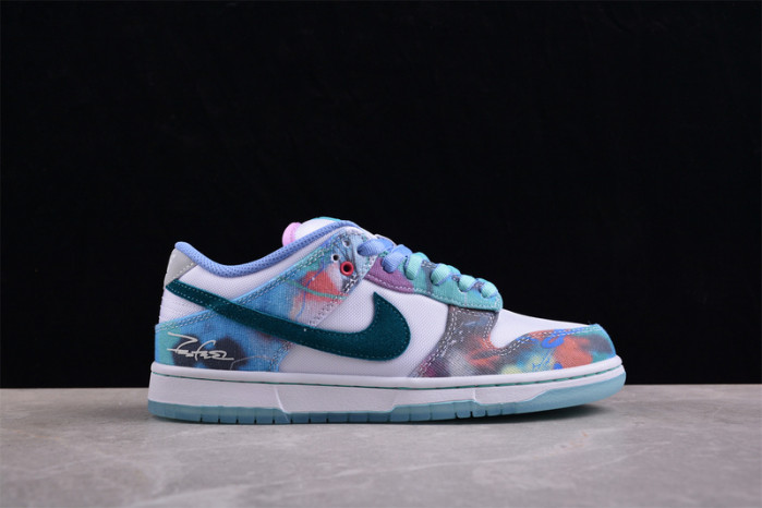 nike sb dunk low futura laboratories bleached aqua hf6061-400