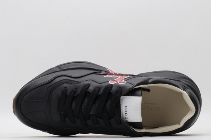 G*u*i* rhyton sneaker