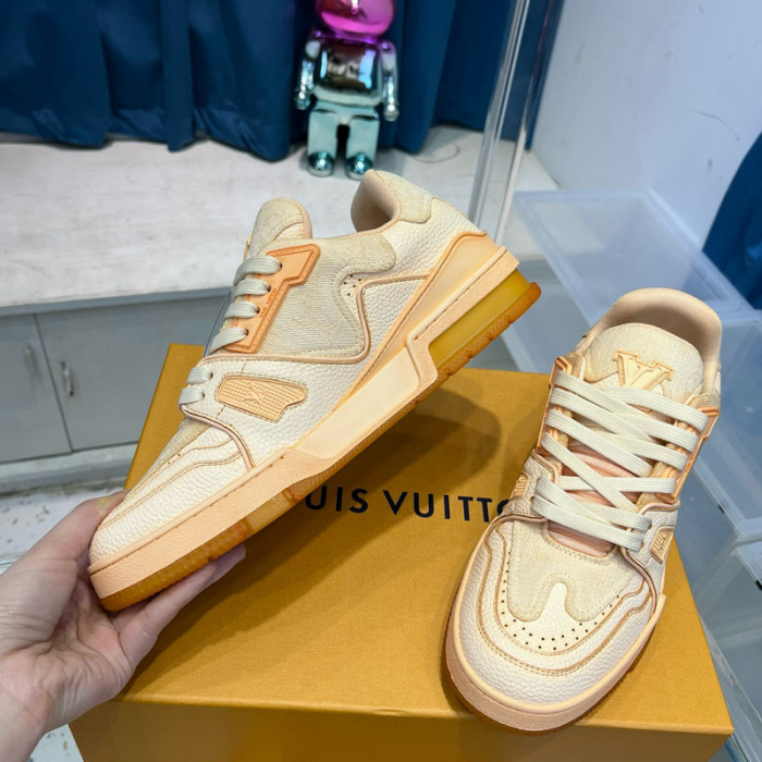 lv snekaers l0000233