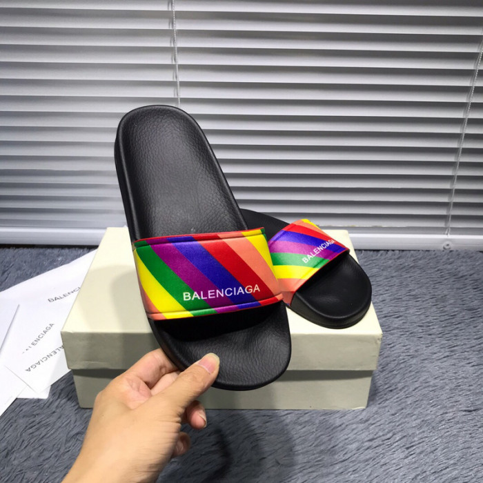 balenciag* sandal bs37