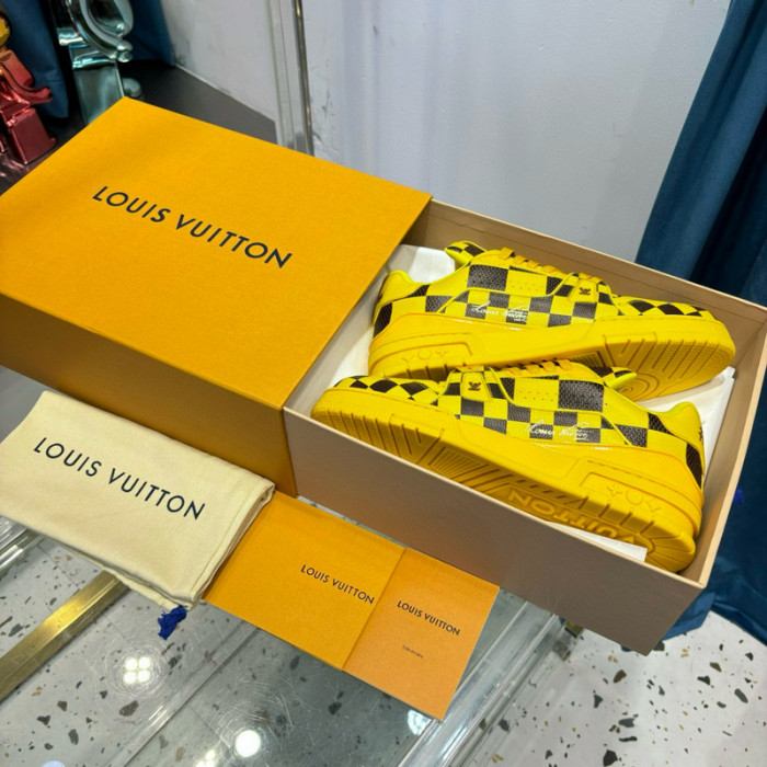 lv snekaers l0000145