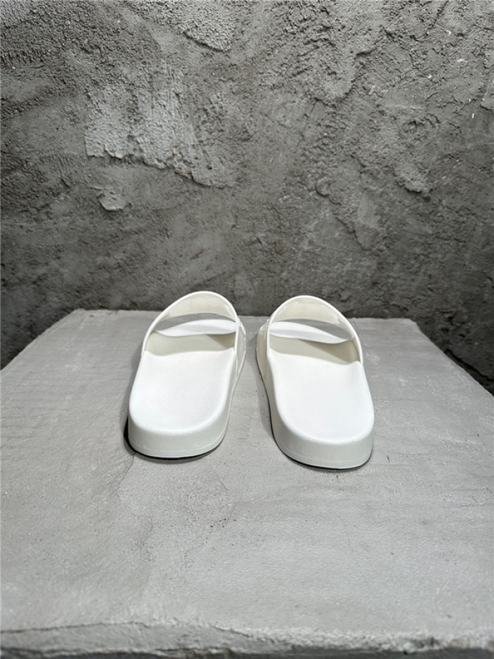 amiri sandals aa002