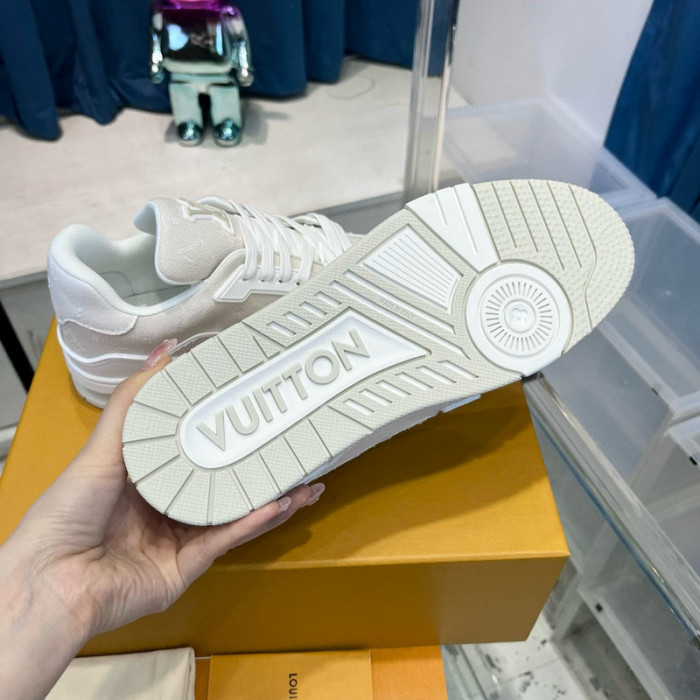 lv snekaers l0000214