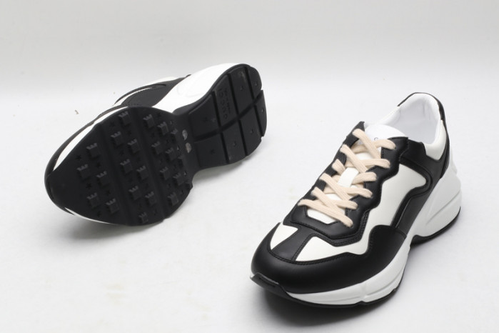 G*u*i* rhyton sneaker