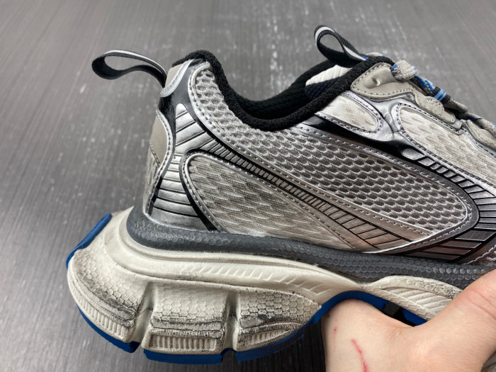 Balenciaga 3XL SNEAKER 8000080