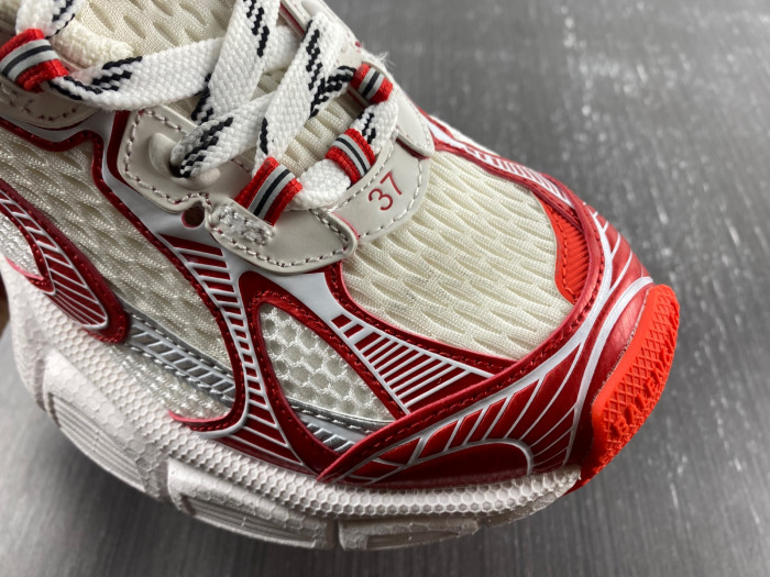 Balenciaga 3XL SNEAKER 8000068