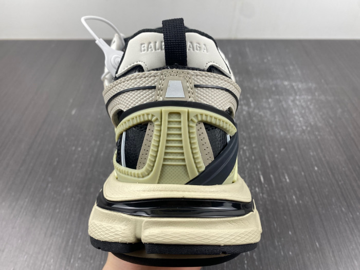 Balenciaga track 8000075