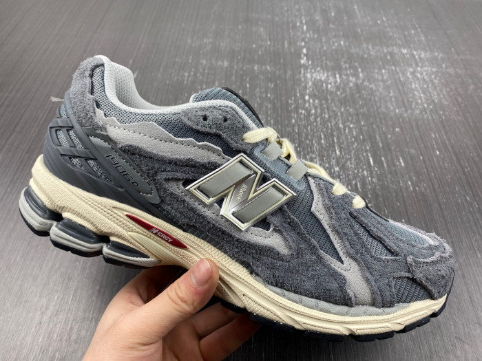 new Balance x WTAPS 2020 DFY26