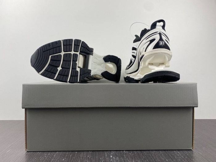 Balenciaga X-Pander 8000053
