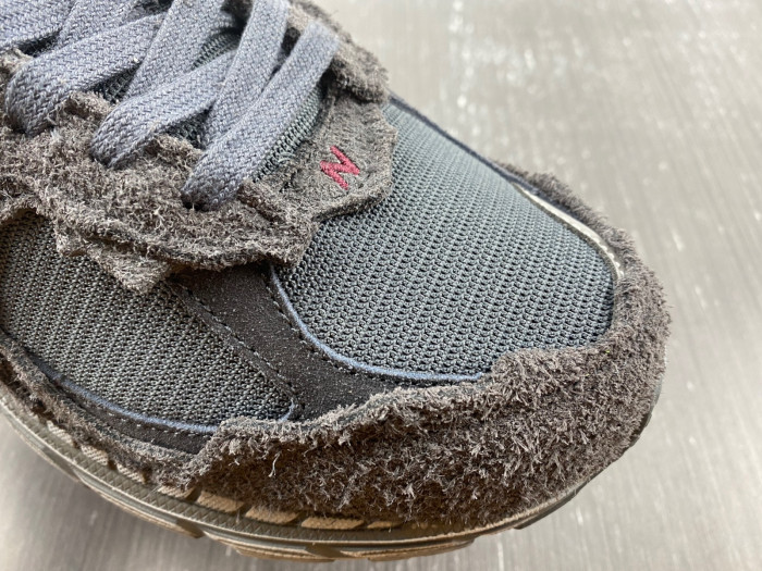 Bape x New Balance 2002R M2002RHO DFY12