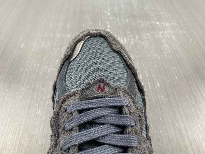 Bape x New Balance 2002R M2002RHO DFY12