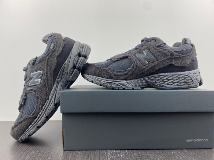 Bape x New Balance 2002R M2002RHO DFY12