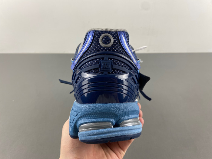 New Balance 1906 U1906AB