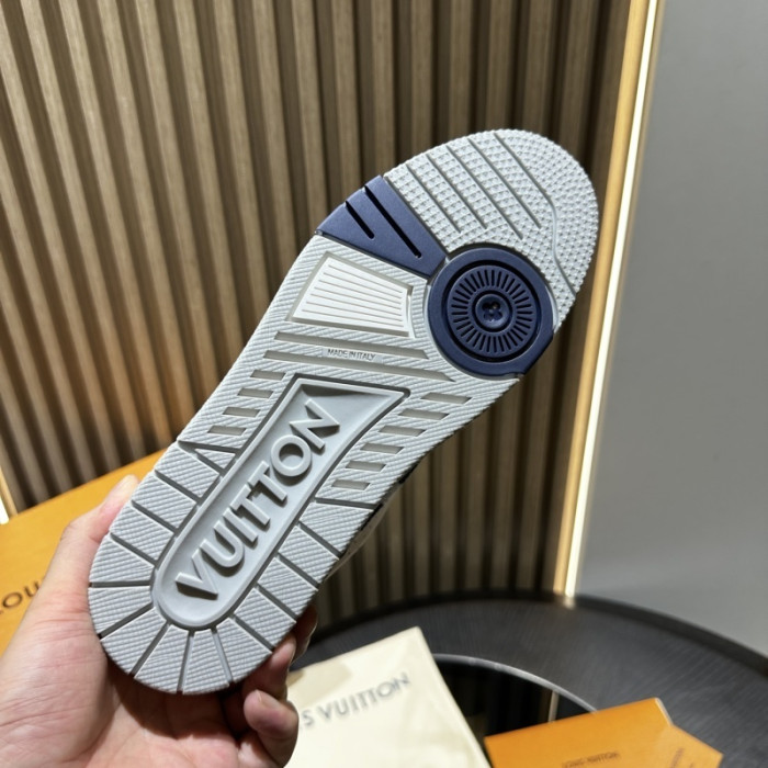 LV snekaers L0000646