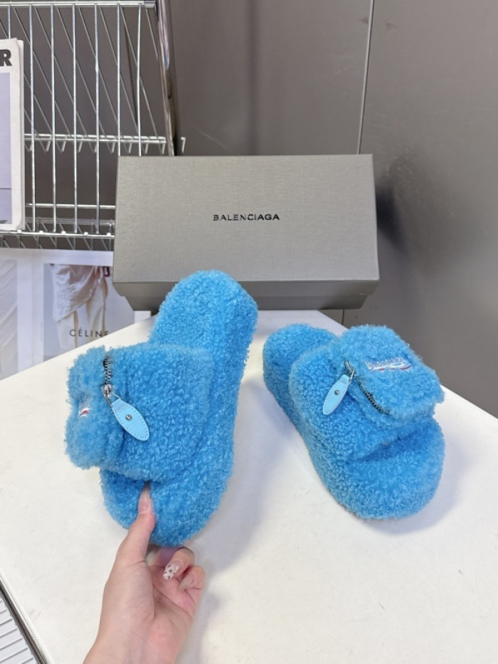 Balenciag* Sandal BS87