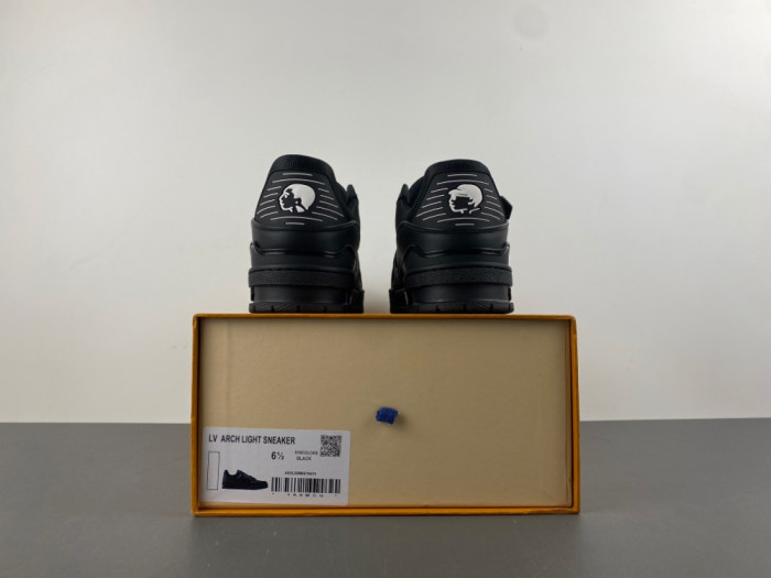 LV snekaers L0000632