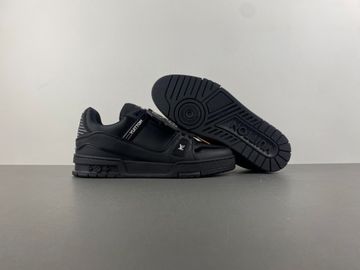 LV snekaers L0000632