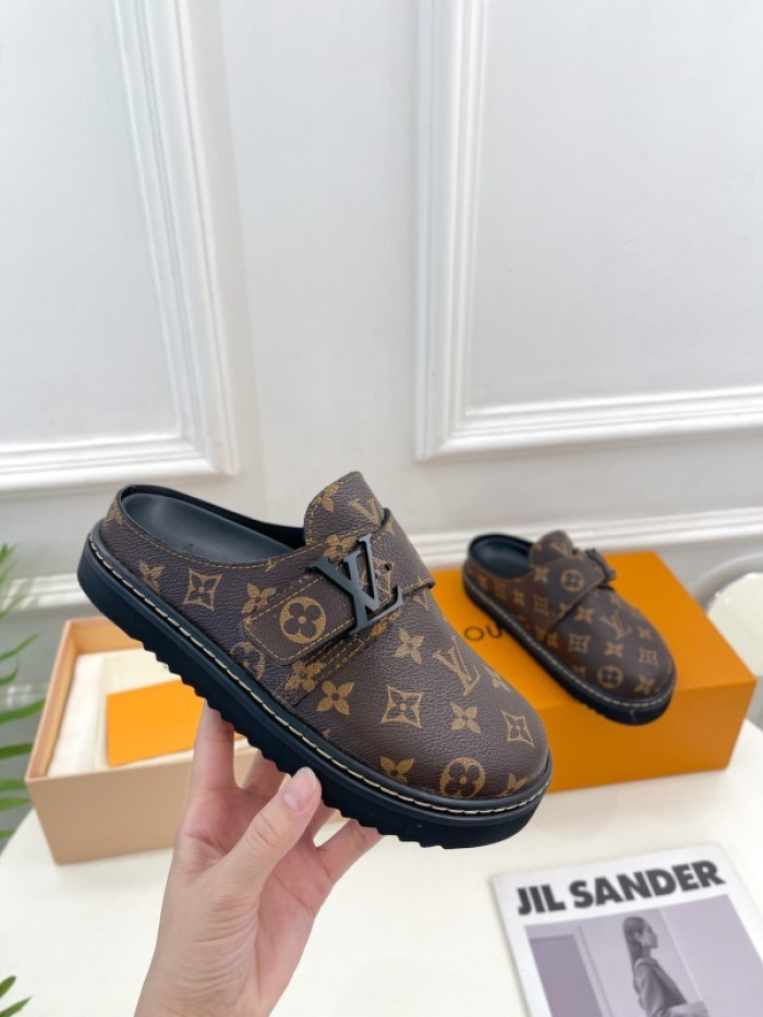 L&V sandal 242