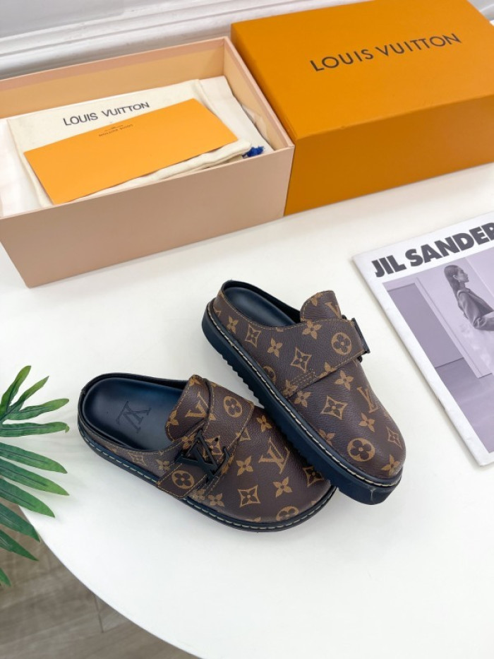 L&V sandal 242