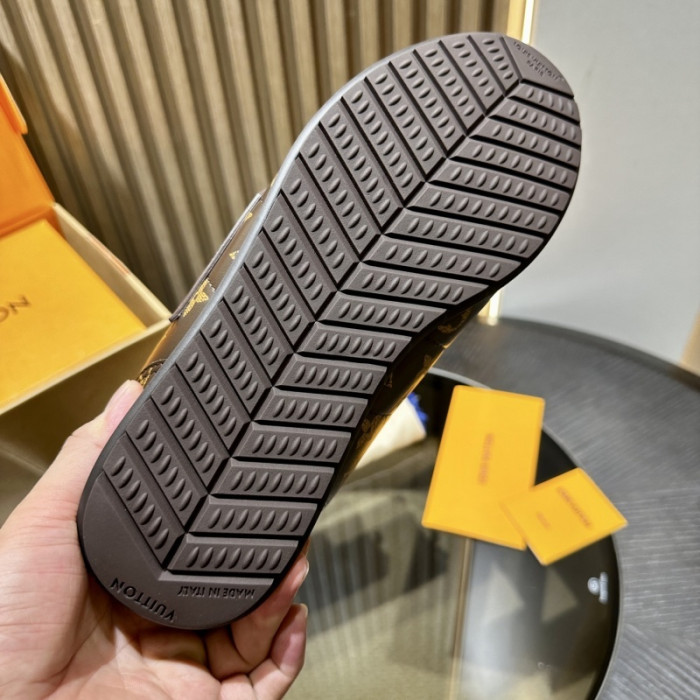 LV snekaers L0000655