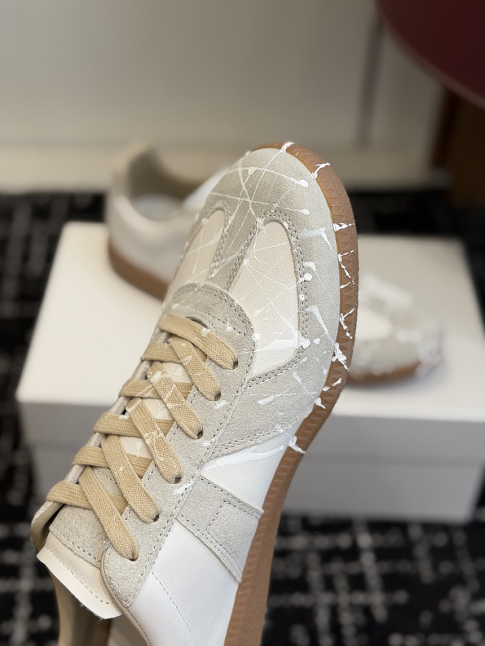 Ma1s0n Marg*e1a CALFSKIN S57WS0378