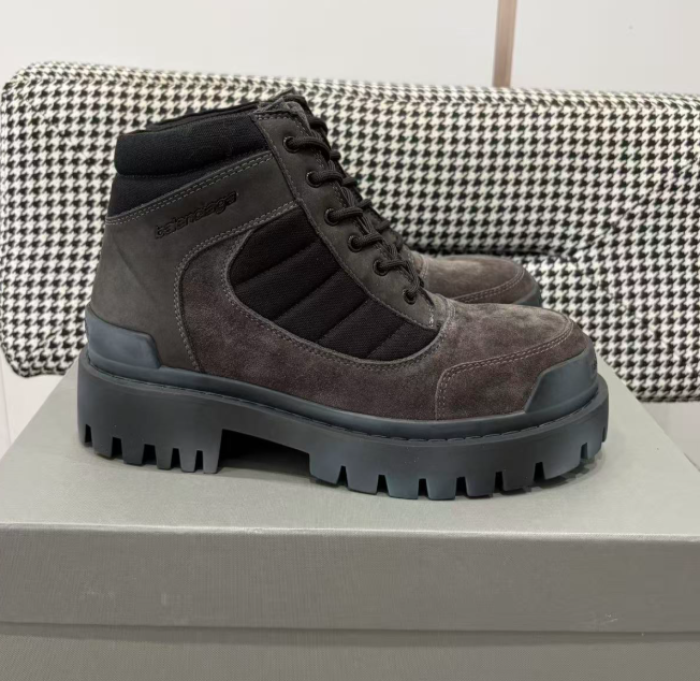 Ba1en*iaga Boots 80000297