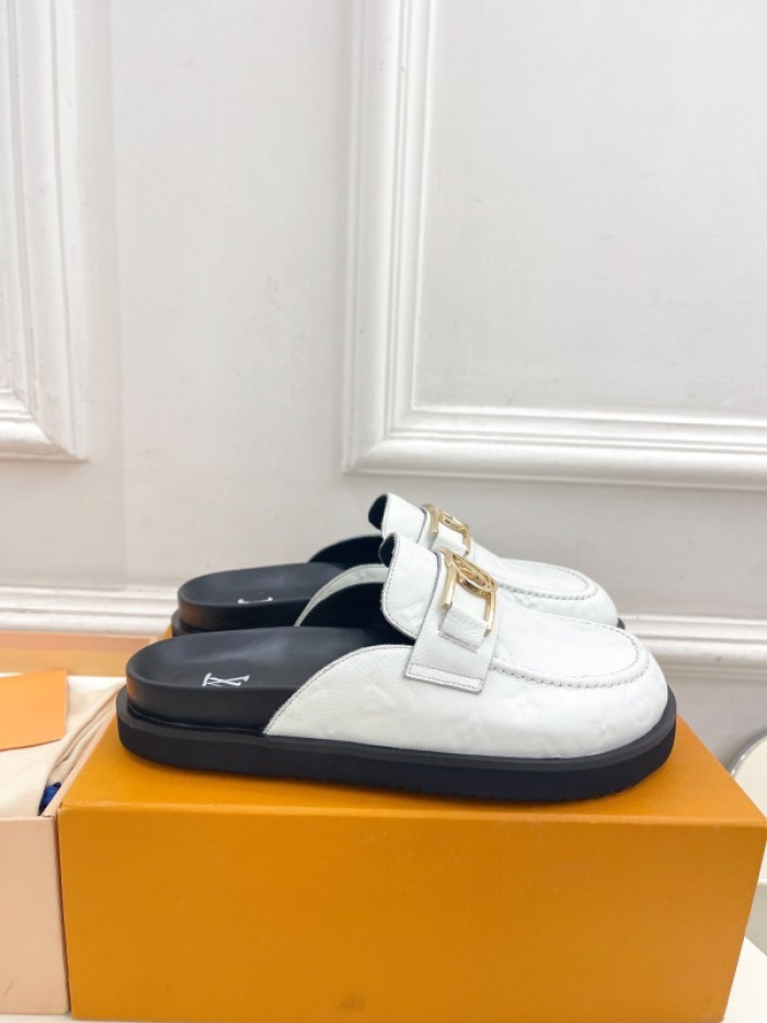 L&V sandal 248