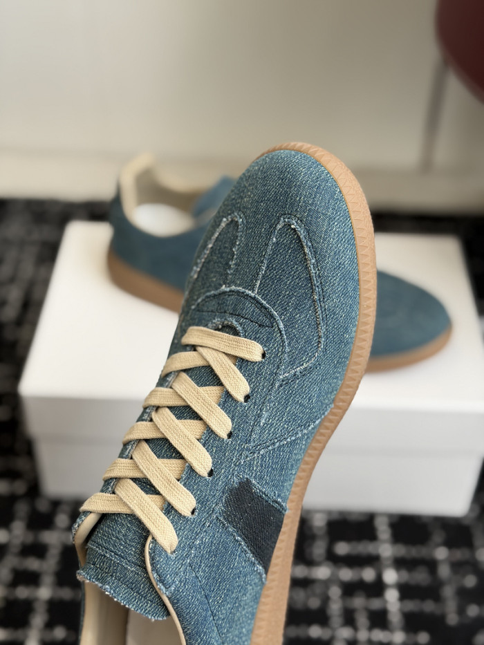 Ma1s0n Marg*e1a CALFSKIN S57WS0390