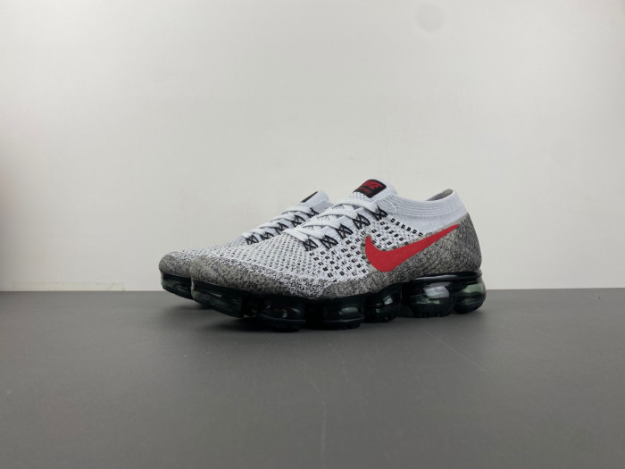 Nike Air VaporMax Platinum Red Black 849558-020